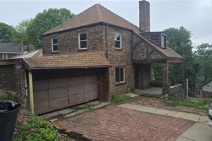 114 Braddock Rd, Pittsburgh, PA 15221 - Photo 2