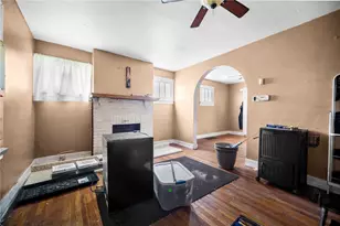 7025 Monticello, Pittsburgh, PA 15208 - Photo 6