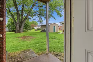2911 Valley St, Liberty Boro, PA 15133 - Photo 16