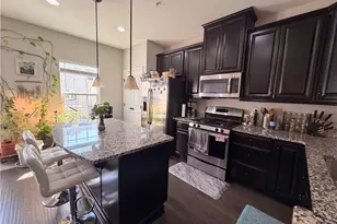 1950 Georgetown Dr, Sewickley, PA 15143 - Photo 10