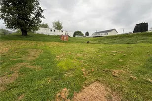 907 Woodlawn Ave, Brownsville, PA 15417 - Photo 24
