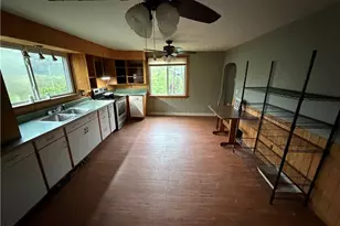 907 Woodlawn Ave, Brownsville, PA 15417 - Photo 4