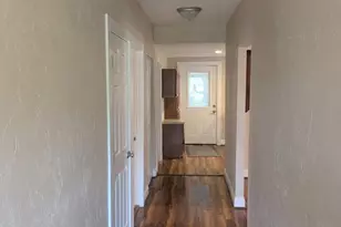 727 N 1st St, Jeannette, PA 15644 - Photo 4