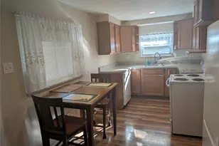 727 N 1st St, Jeannette, PA 15644 - Photo 10