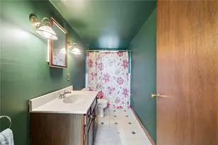 517 Moore St, Arnold, PA 15068 - Photo 16