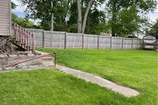 1018 Glenwood, Sharon, PA 16146 - Photo 4