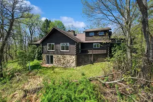 2705 Radebaugh, Hempfield Township, PA 15644 - Photo 4