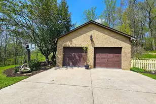 950 Davis School Rd, South Strabane, PA 15301 - Photo 44