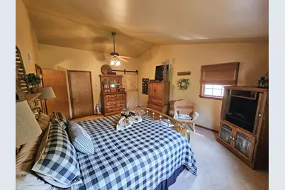 950 Davis School Road, South Strabane, PA 15301 - Photo 18