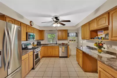 3416 Sterling Dr, Bethel Park, PA 15102 - Photo 12