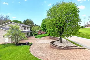 709 Vernon Dr, Rostraver, PA 15012 - Photo 2