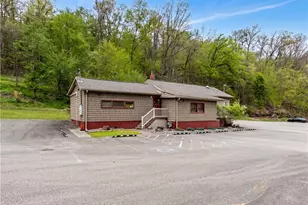 3006 Lewis Run Rd, Clairton, PA 15025 - Photo 4