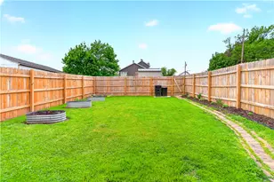 337 Evans St, Uniontown, PA 15401 - Photo 4