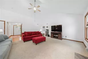 4989 Cypress Dr, Murrysville, PA 15668 - Photo 8