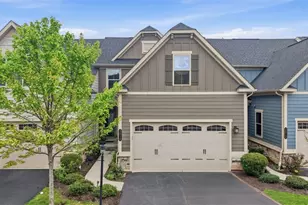 2014 Connecticut Ln, Pittsburgh, PA 15143 - Photo 1