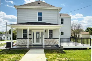 898 Speyer Ave, Monaca, PA 15061 - Photo 1