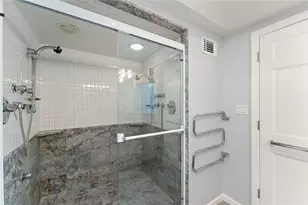 147 Woodshire Dr, Pittsburgh, PA 15215 - Photo 28