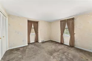 147 Woodshire Dr, Pittsburgh, PA 15215 - Photo 32