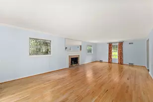 147 Woodshire Dr, Pittsburgh, PA 15215 - Photo 8