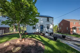 332 McClellan Dr, Pittsburgh, PA 15236 - Photo 2