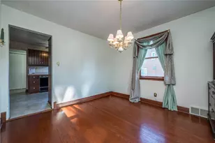332 McClellan Dr, Pittsburgh, PA 15236 - Photo 12