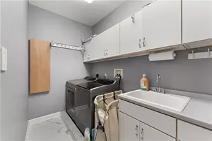 212 Chesapeake Dr, Adams Township, PA 15044 - Photo 36