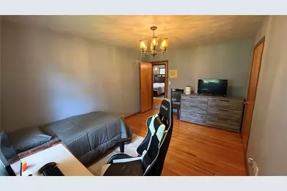 195 Donald Rd, Hermitage, PA 16148 - Photo 18