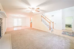 135 Shannon Dr, Neshannock Township, PA 16105 - Photo 8