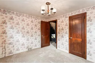 1245 Avondale Dr, Industry, PA 15052 - Photo 16
