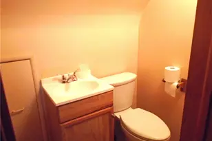 1121 Spruce St, Harmony Township, PA 15003 - Photo 38