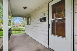 218 Vine St, Homestead, PA 15120 - Photo 4