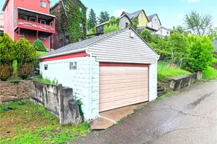 520 Stokes Ave, North Braddock, PA 15104 - Photo 40