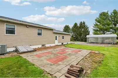 240 Hamburg Rd, Hempfield Township, PA 16125 - Photo 32