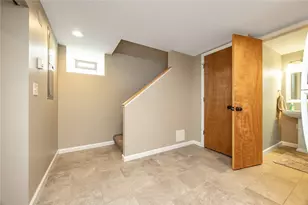 518 Stewart Ave, Grove City Boro, PA 16127 - Photo 36