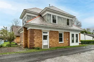 518 Stewart Ave, Grove City Boro, PA 16127 - Photo 4