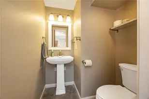 518 Stewart Ave, Grove City Boro, PA 16127 - Photo 36