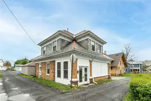 518 Stewart Ave, Grove City Boro, PA 16127 - Photo 2