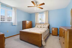 1267 Edgewood Dr, West Homestead, PA 15120 - Photo 12