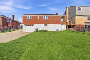1267 Edgewood Dr, West Homestead, PA 15120 - Photo 32