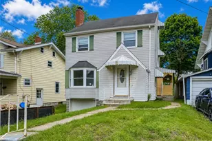 514 Riverview Dr, New Kensington, PA 15068 - Photo 2