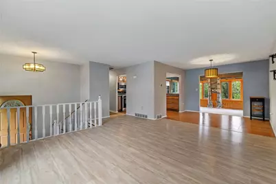 22 Laurel Valley Ct, Pittsburgh, PA 15147 - Photo 4
