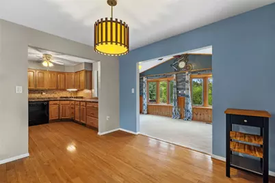 22 Laurel Valley Ct, Pittsburgh, PA 15147 - Photo 6