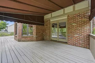 2493 Elkridge Dr Dr, Pittsburgh, PA 15090 - Photo 42