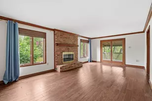 2493 Elkridge Dr Dr, Pittsburgh, PA 15090 - Photo 6