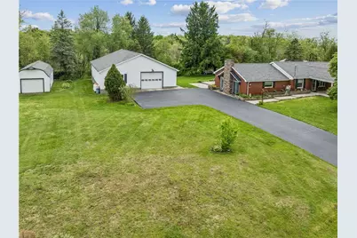115 Lapeer Dr, South Beaver Township, PA 15010 - Photo 1