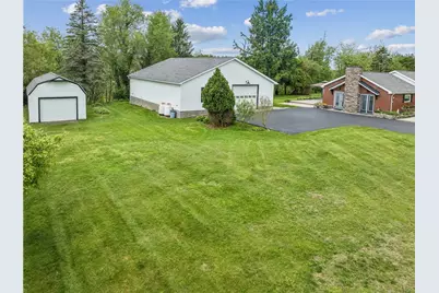 115 Lapeer Dr, South Beaver Township, PA 15010 - Photo 4