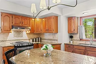 105 Stardust, Connoquenessing Boro, PA 16053 - Photo 10