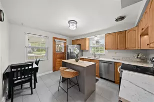 1309 Firwood Dr, Pittsburgh, PA 15243 - Photo 10