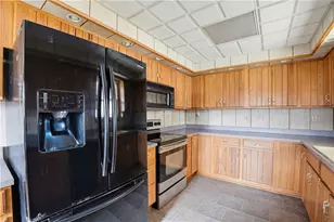 117 W Broad St, South Bethlehem Boro, PA 16242 - Photo 10