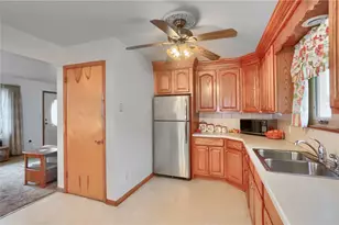 1211 Gale St, New Castle, PA 16101 - Photo 12